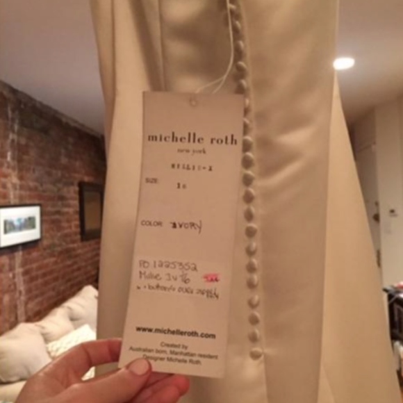 Michelle Roth Millie Wedding Dress - NEVER WORN! - Picture 2 of 4
